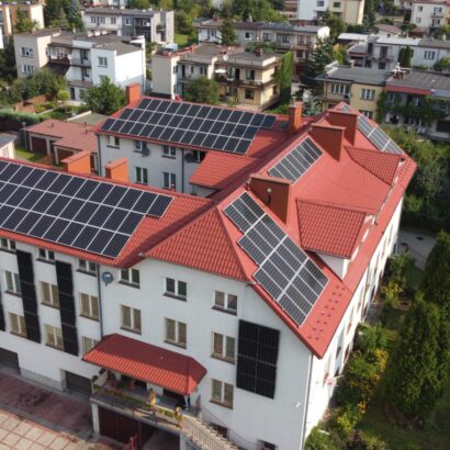 Panele fotowoltaiczne na dachu Ekoenergia